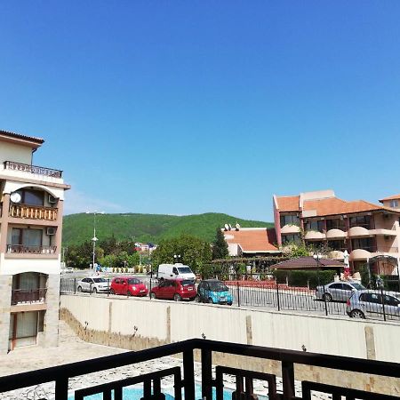 Lovely Studio In A Complex With A Pool By Flat Mаnаger Sveti Vlas Eksteriør bilde