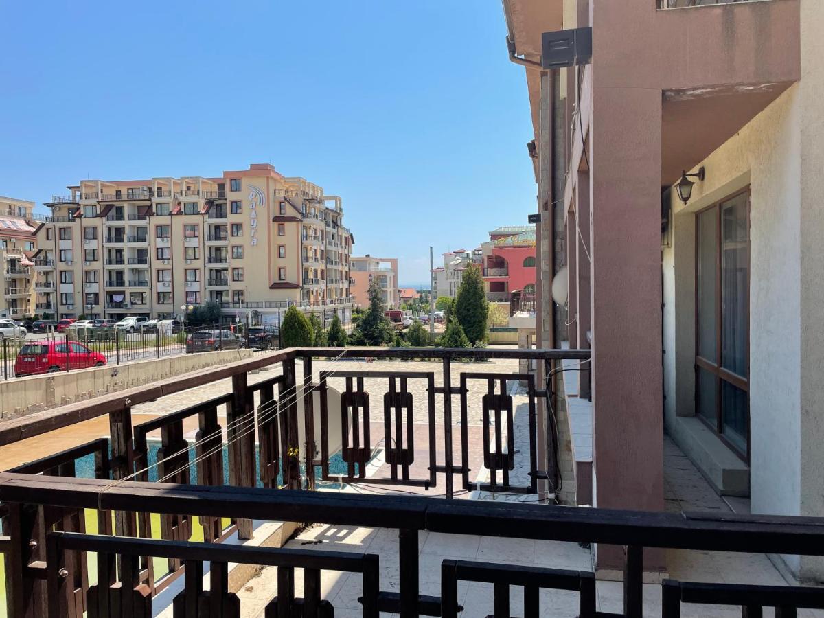 Lovely Studio In A Complex With A Pool By Flat Mаnаger Sveti Vlas Eksteriør bilde